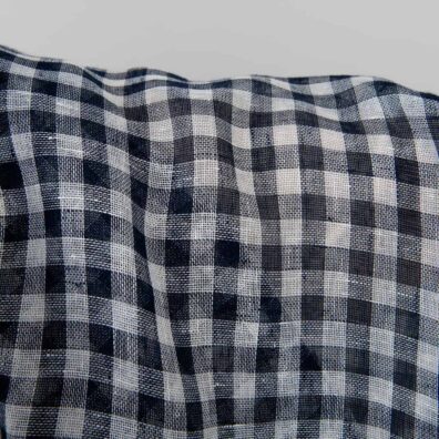 Leinenstoff in Schachbrett-Karo transparent, zum Nähen von Schals und Gardinen geeignet