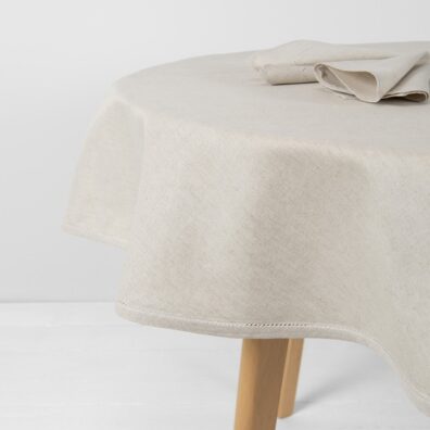 LUNA LAIT runde (ovale) beige Halbleinen-Tischdecke mit Hohlsaum und 1cm breiter Paspel rundum