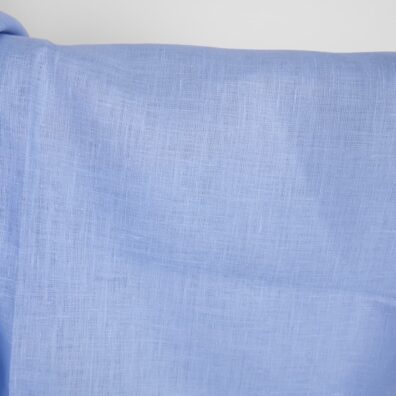 Leinenstoff in Himmelblau zum Nähen von Kleidung und Heimtextilien