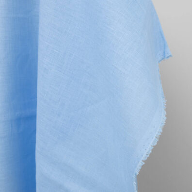 Leinenstoff hellblau zum Nähen von Kleidung und Heimtextilien geeignet