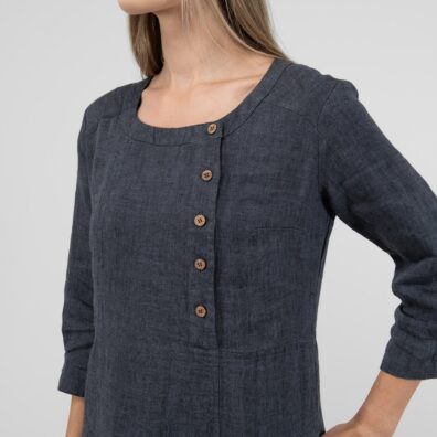 JULI Leinenkleid grau mit Rundhalsausschnitt und asymmetrischem Knopfverschluss