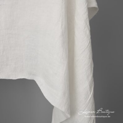 Leinenstoff milchweiß breit vorgewaschen zum Nähen von Kleidung und Heimtextilien in Überbreite