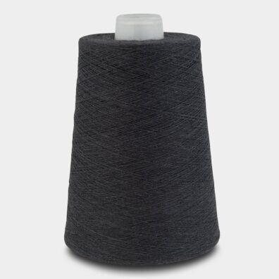 Leinengarn anthrazit (dunkelgrau) ist zum Stricken, Häkeln, Weben und Schaffung von Textilien verwendbar