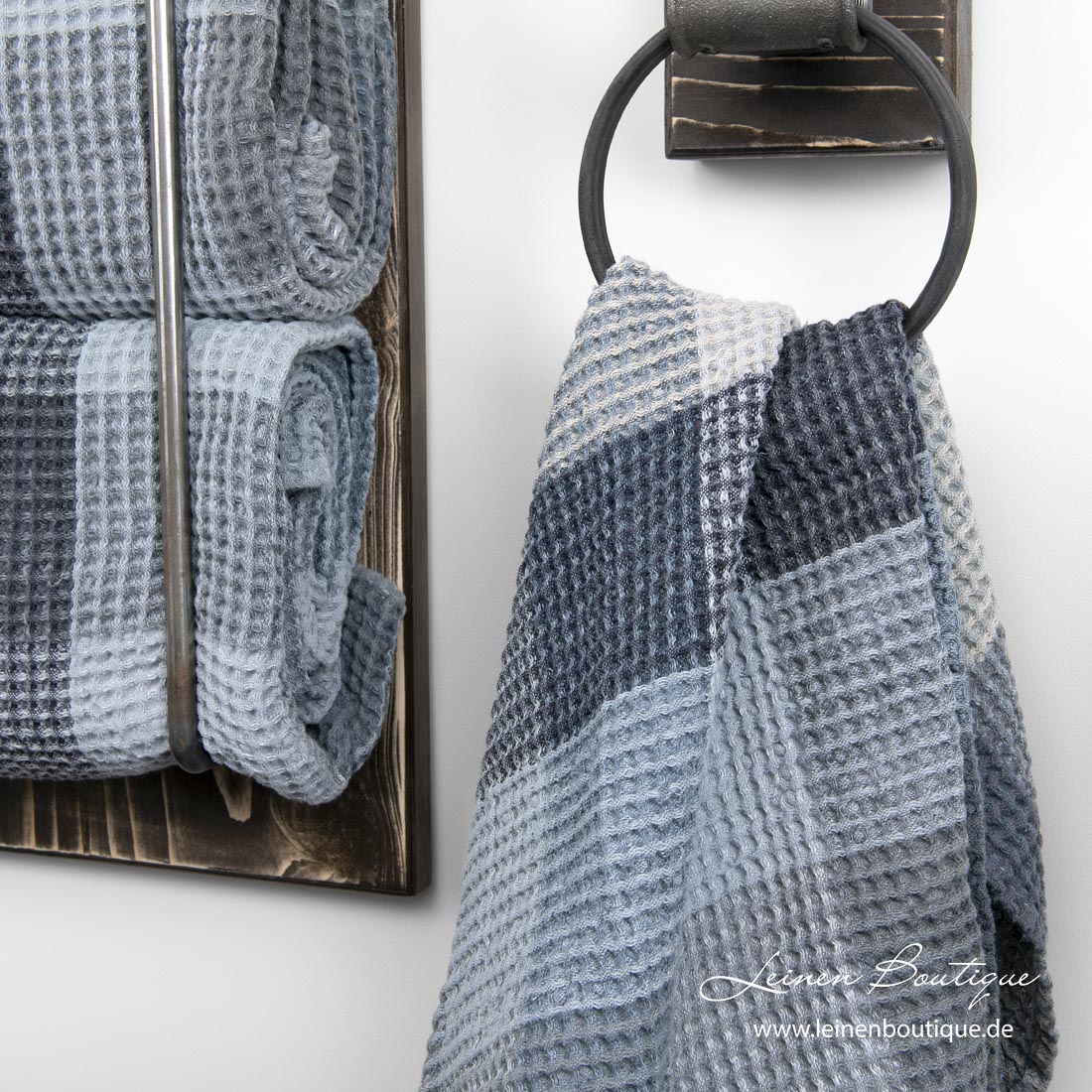 Halbleinen-Handtuch, Badetuch mit blauen und grauen Karos