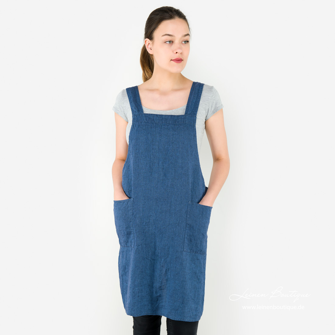 Blaue Leinen-Küchenschürze mit Taschen
