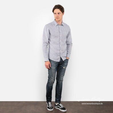 Blau gestreiftes Leinenhemd mit langen Ärmeln