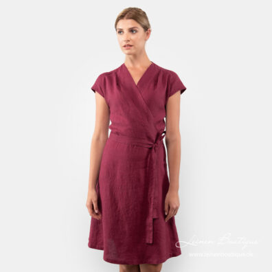 Weinrotes Leinenkleid