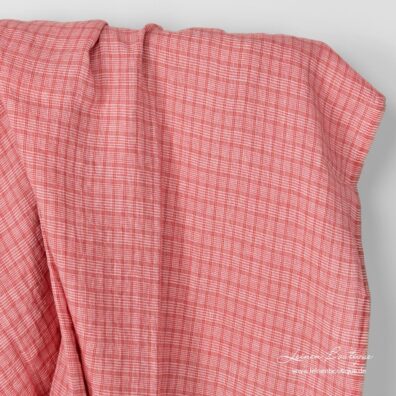 Leinenstoff mit rosa Karos, vorgewaschen