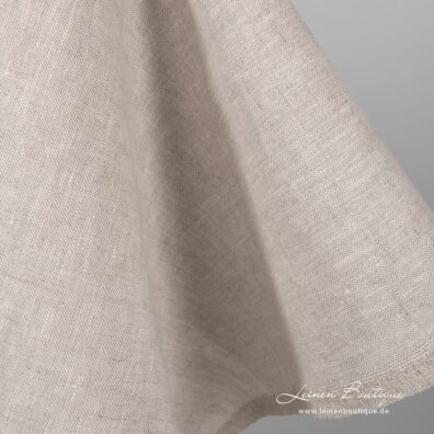 Schwerer Leinenstoff in Beige