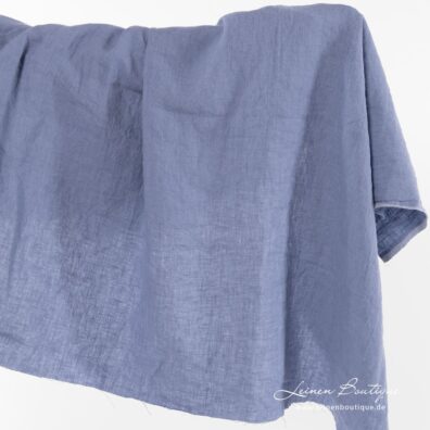Leinenstoff in Hellblau, vorgewaschen