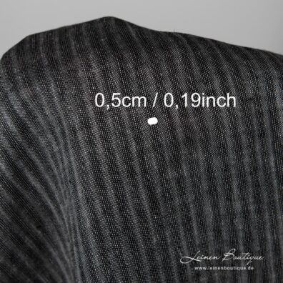 Leinenstoff mit schwarzen Streifen, leicht, teilweise transparent