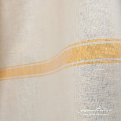 Creme Halbleinen mit gelben Streifen
