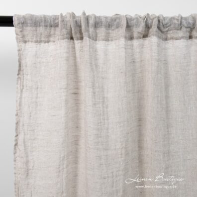 Beige transparente Leinengardine mit Stangendurchzug