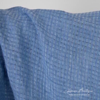 Leinenstoff himmelblau mit Ajour-Karos gewaschen, weich, geschmeidig