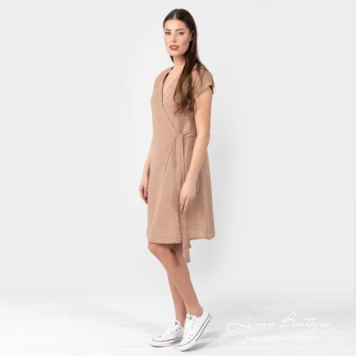 Knielanges Leinenwickelkleid taupe