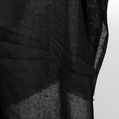 Leinenstoff in Schwarz transparent gewaschen, weich, geschmeidig
