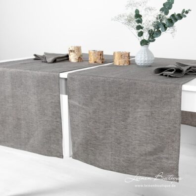 MINERAL Halbleinen Tischläufer grau