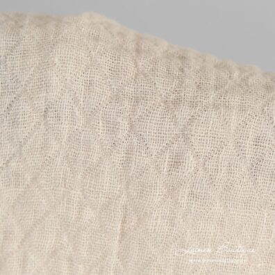 Gelblicher Jacquard-Leinenstoff mit Diamantenmuster