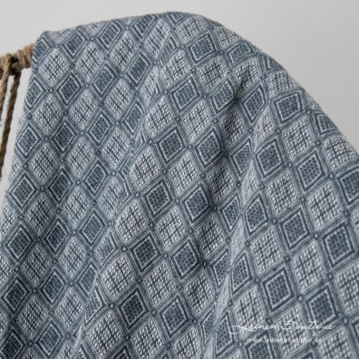 Leinen-Plaid grau, Jacquard, aus weichem, geschmeidigem, gewaschenem Stoff angefertigt