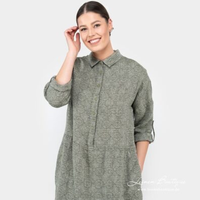 Halbleinenkleid moosgrün mit Hemdkragen und Knopfleiste vorne