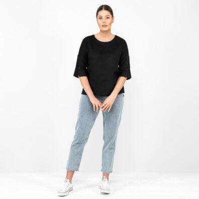 Leinenbluse aus schwarzem weichem vorgewaschenem Stoff