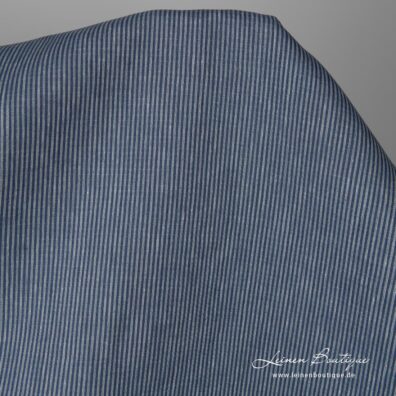 Blau gestreiftes Reinleinen, 150cm breit