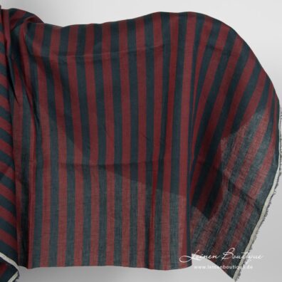 Leinenstoff rot-blau gestreift