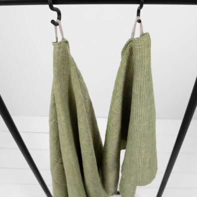 Leinenhandtuch kiwigrün-naturgrau meliert, mit einer Aufhängeschlaufe