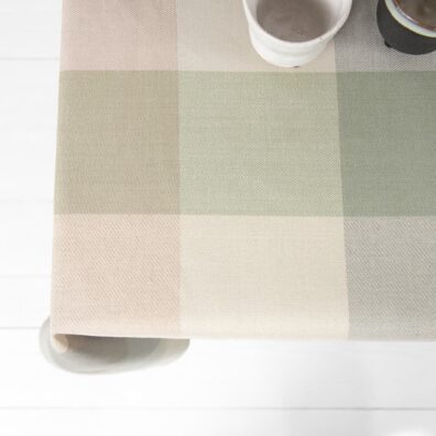 Halbleinen-Tischdecke grünlich, bräunlich, grau kariert, fein gemustert