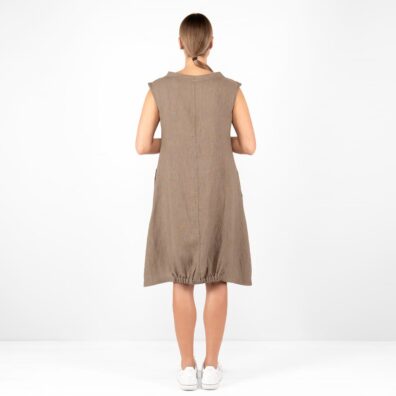 Leinenkleid braun leicht gerafft am Saum