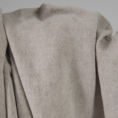 Halbleinen breit beige gewaschen, ideal zum Nähen von Kleidung, Tischdecken, Bettbezügen, Bettlaken, Gardinen in der Überbreite.