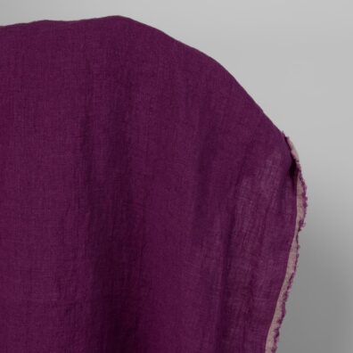 Leinenstoff rotviolett gewaschen, weich, geschmeidig
