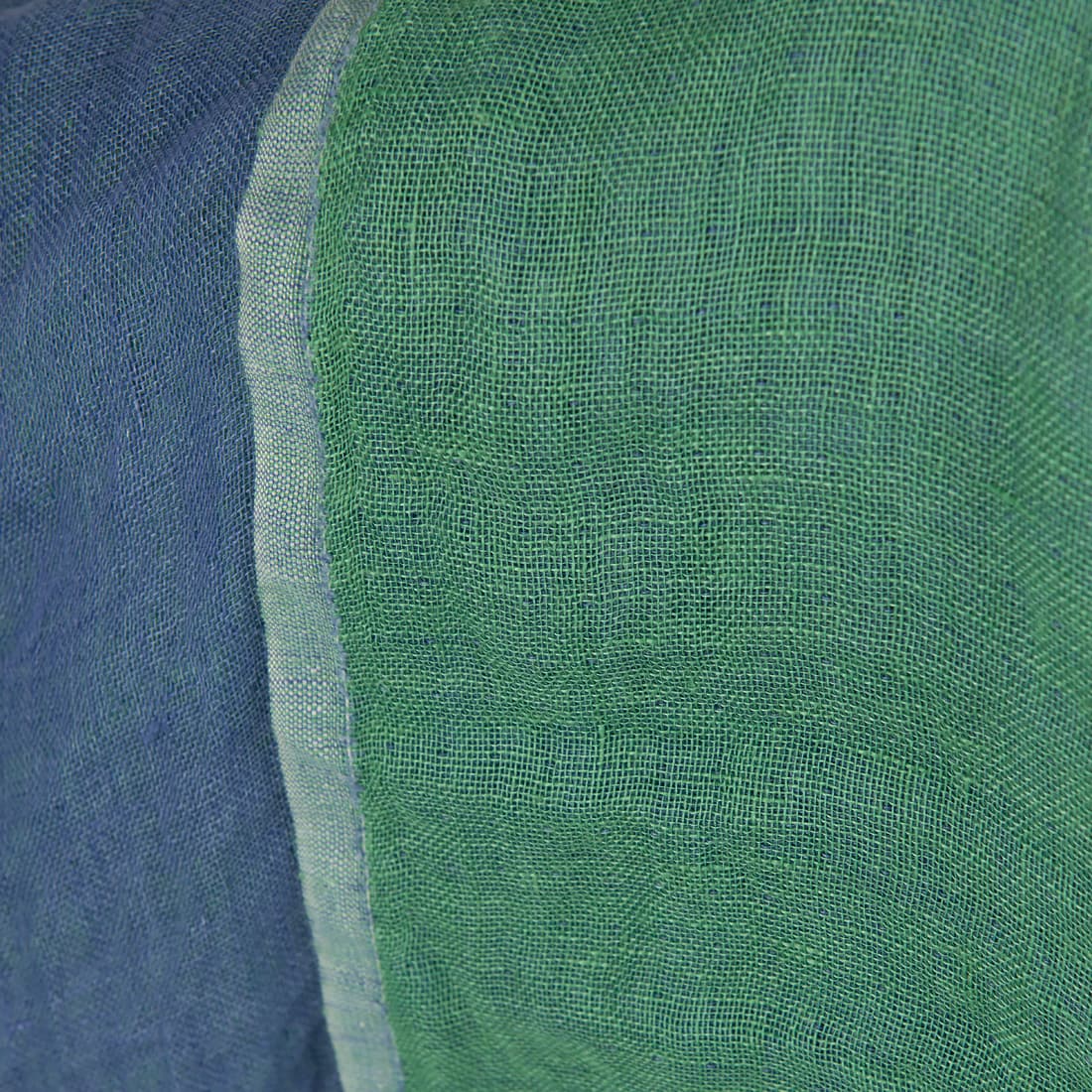 Leinenstoff grün-blau doppelseitig zweischichtig gewaschen