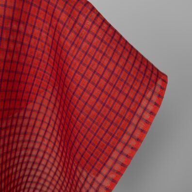 Leinenstoff mit roten und violetten durchsichtigen Karos, 150cm breit, Meterware