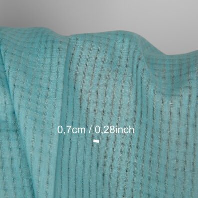 Leinenstoff mit durchsichtigen Karos, helltürkis und aquamaringrünes (bläulichgrünes) Garn zusammengewebt, Melange