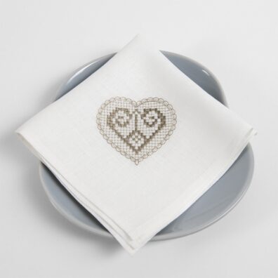 HARTY Serviette weiß beige bestickt