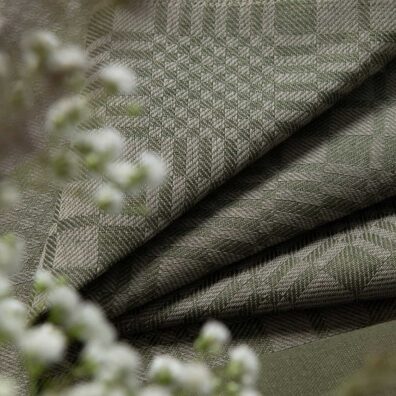 WILLOW Halbleinen-Serviette moosgrün-grau kariert, in Köperbindung gewebt