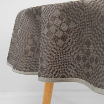 WILLOW runde (ovale) Halbleinen-Tischdecke braun-grau kariert, in Köperbindung gewebt