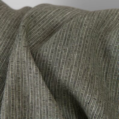 Leinenstoff grünlich-schwarz gemustert gestreift ist dicht, mittelschwer und mitteldick