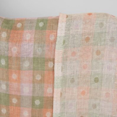 Leinenstoff grünlich-bräunlich kariert, beidseitig verwendbar