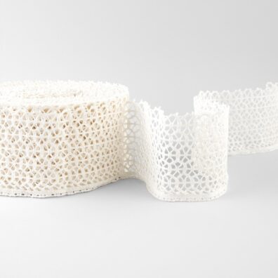 Leinenspitze milchweiß Nr. 73