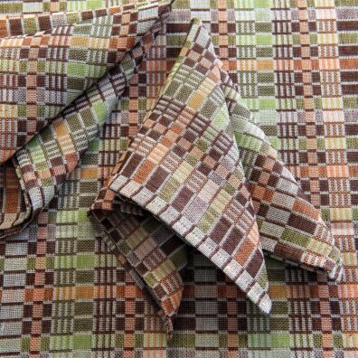 Halbleinen Serviette braun grün kariert in Köperbindung gewebt